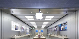Apple Store in Bentall Centre, Kingston London