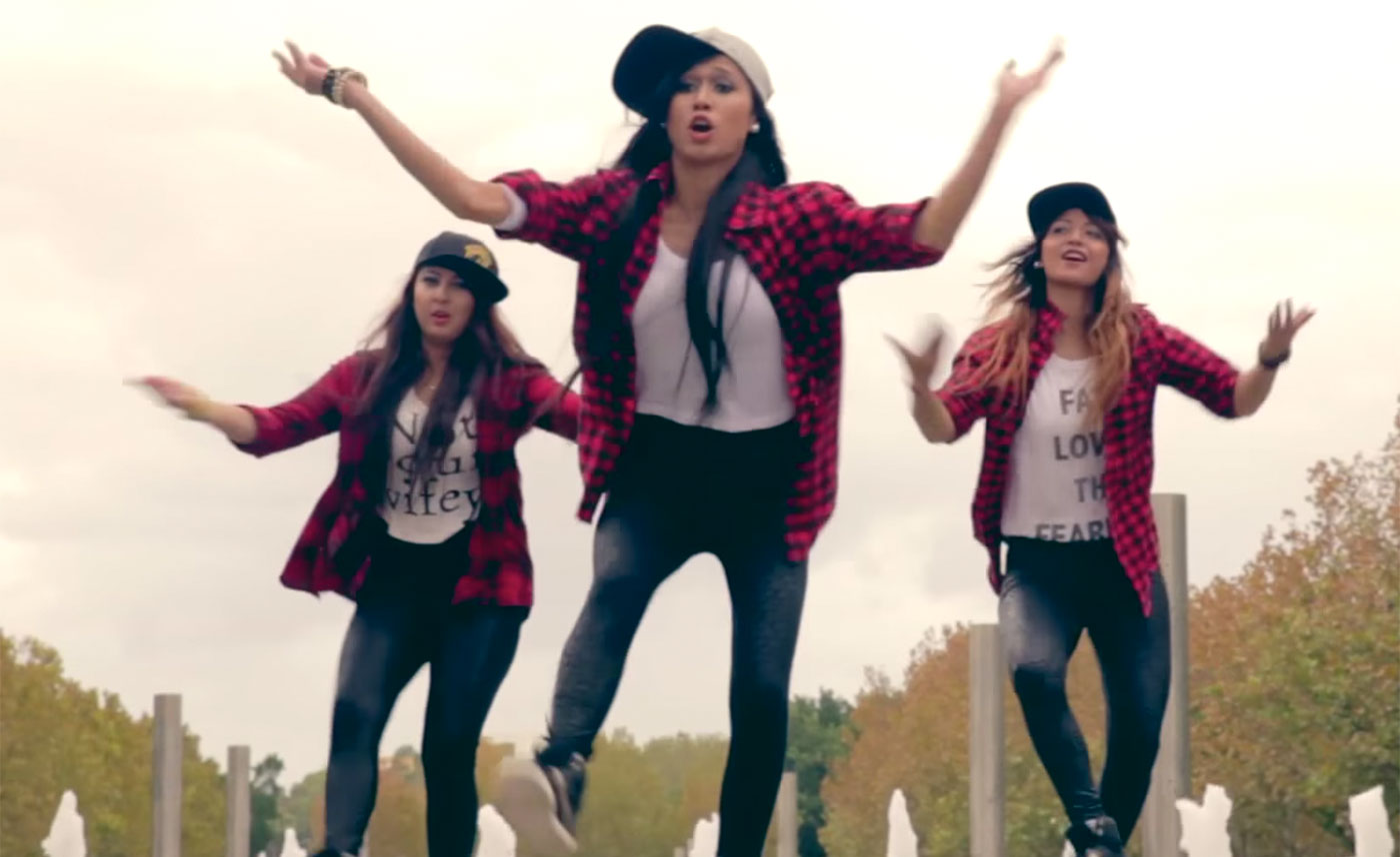 Jaalma-Resham-Filili-Movie-Dance-Cover